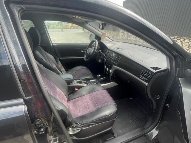 Чорний Cанг Йонг Korando, об'ємом двигуна 2 л та пробігом 181 тис. км за 9300 $, фото 14 на Automoto.ua