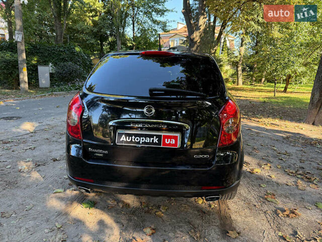 Чорний Cанг Йонг Korando, об'ємом двигуна 2 л та пробігом 144 тис. км за 8690 $, фото 4 на Automoto.ua