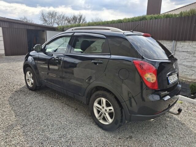 Черный Cанг Йонг Корандо, объемом двигателя 2 л и пробегом 126 тыс. км за 8200 $, фото 3 на Automoto.ua