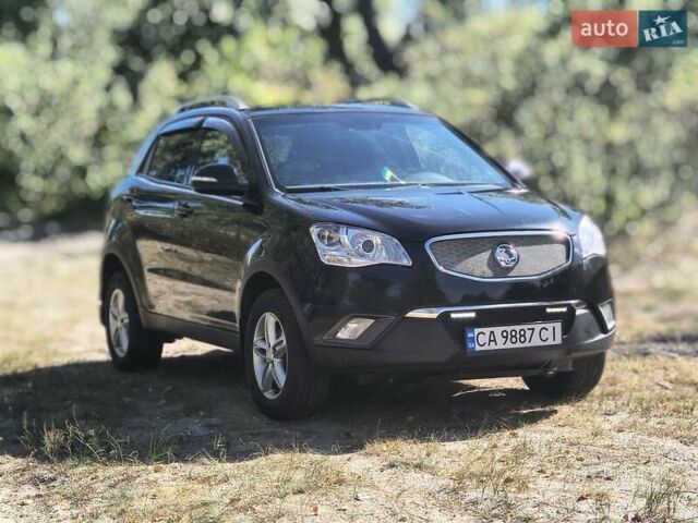 Чорний Cанг Йонг Korando, об'ємом двигуна 2 л та пробігом 225 тис. км за 8200 $, фото 5 на Automoto.ua