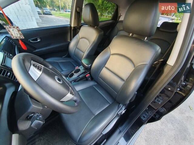 Чорний Cанг Йонг Korando, об'ємом двигуна 2 л та пробігом 108 тис. км за 10500 $, фото 12 на Automoto.ua