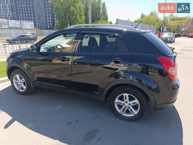 Чорний Cанг Йонг Korando, об'ємом двигуна 2 л та пробігом 158 тис. км за 9000 $, фото 5 на Automoto.ua
