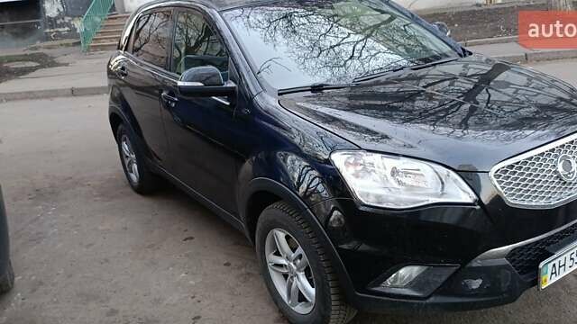 Чорний Cанг Йонг Korando, об'ємом двигуна 2 л та пробігом 52 тис. км за 12600 $, фото 7 на Automoto.ua