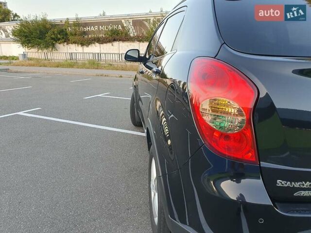 Чорний Cанг Йонг Korando, об'ємом двигуна 2 л та пробігом 108 тис. км за 10500 $, фото 9 на Automoto.ua