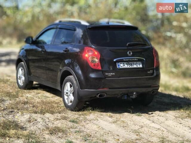 Чорний Cанг Йонг Korando, об'ємом двигуна 2 л та пробігом 225 тис. км за 8200 $, фото 3 на Automoto.ua