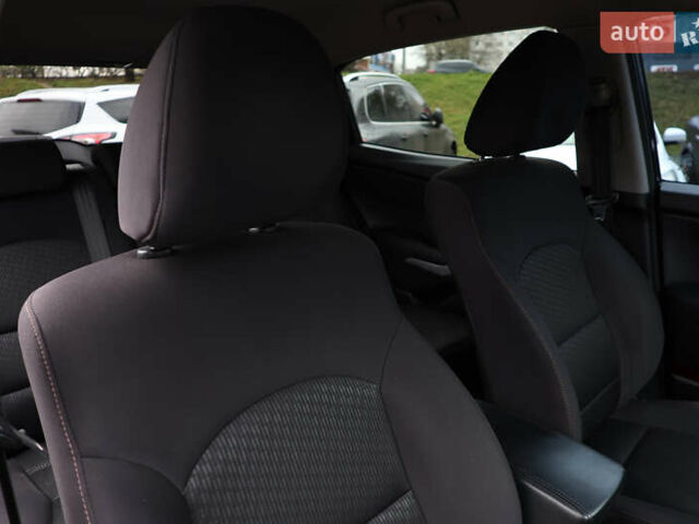 Чорний Cанг Йонг Korando, об'ємом двигуна 2 л та пробігом 263 тис. км за 8600 $, фото 13 на Automoto.ua