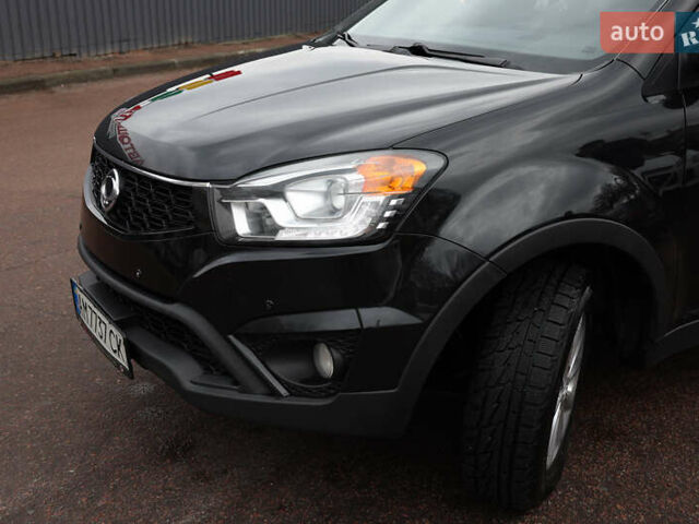 Чорний Cанг Йонг Korando, об'ємом двигуна 2 л та пробігом 263 тис. км за 8600 $, фото 1 на Automoto.ua