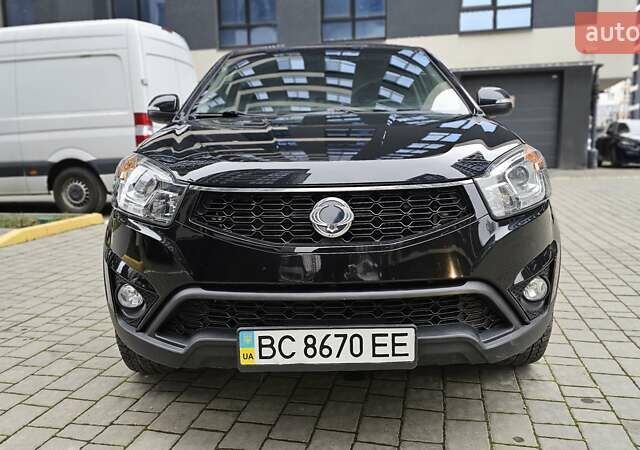 Черный Cанг Йонг Корандо, объемом двигателя 2 л и пробегом 173 тыс. км за 9000 $, фото 21 на Automoto.ua