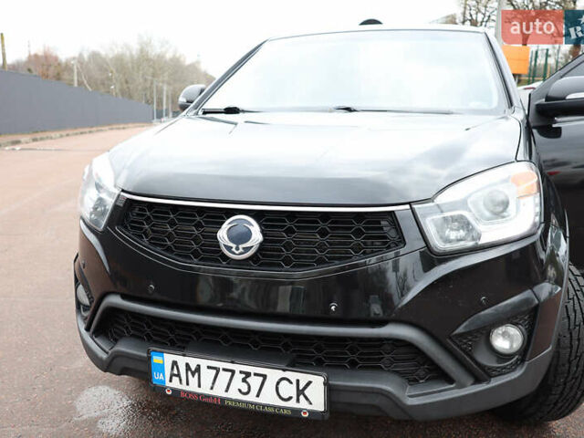 Чорний Cанг Йонг Korando, об'ємом двигуна 2 л та пробігом 263 тис. км за 8600 $, фото 16 на Automoto.ua