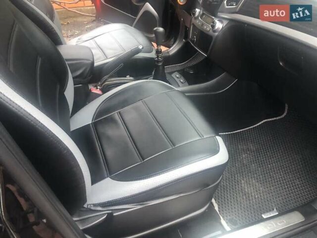 Чорний Cанг Йонг Korando, об'ємом двигуна 2 л та пробігом 131 тис. км за 9500 $, фото 17 на Automoto.ua