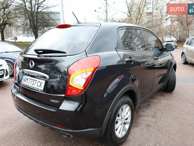 Чорний Cанг Йонг Korando, об'ємом двигуна 2 л та пробігом 263 тис. км за 8600 $, фото 8 на Automoto.ua