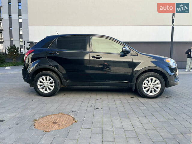 Чорний Cанг Йонг Korando, об'ємом двигуна 2 л та пробігом 173 тис. км за 9200 $, фото 4 на Automoto.ua