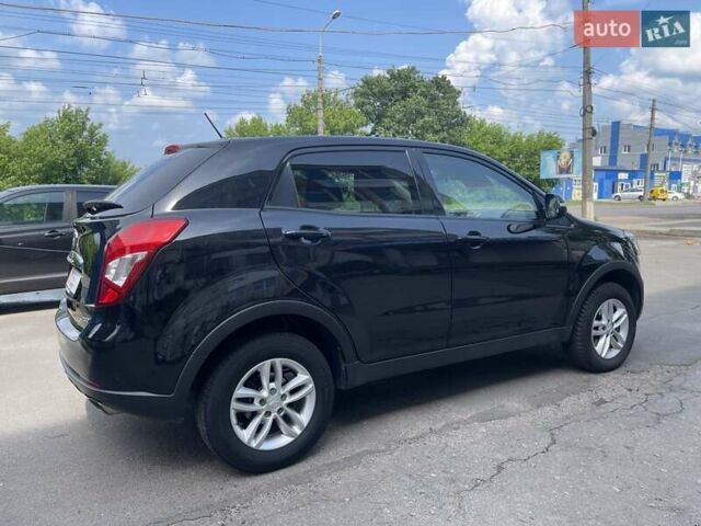 Чорний Cанг Йонг Korando, об'ємом двигуна 2 л та пробігом 99 тис. км за 12600 $, фото 2 на Automoto.ua