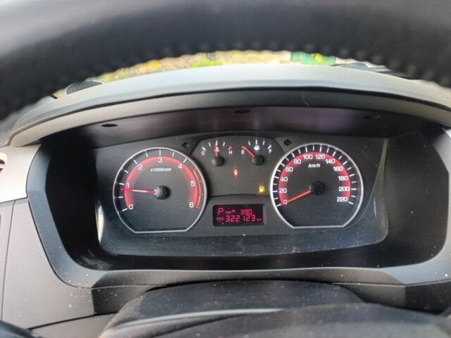 Коричневий Cанг Йонг Korando, об'ємом двигуна 2 л та пробігом 325 тис. км за 5100 $, фото 13 на Automoto.ua