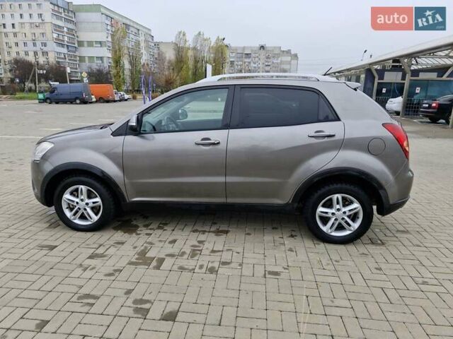 Коричневий Cанг Йонг Korando, об'ємом двигуна 2 л та пробігом 99 тис. км за 8900 $, фото 4 на Automoto.ua