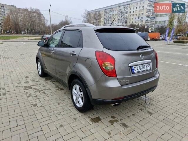 Коричневий Cанг Йонг Korando, об'ємом двигуна 2 л та пробігом 99 тис. км за 8900 $, фото 5 на Automoto.ua