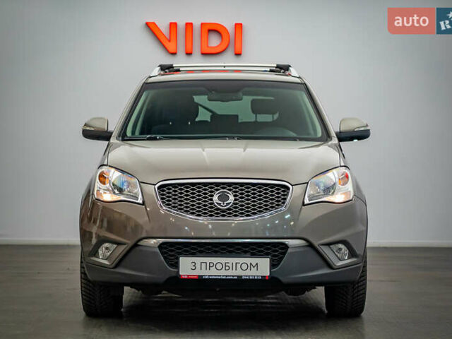 Коричневий Cанг Йонг Korando, об'ємом двигуна 2 л та пробігом 146 тис. км за 8441 $, фото 1 на Automoto.ua