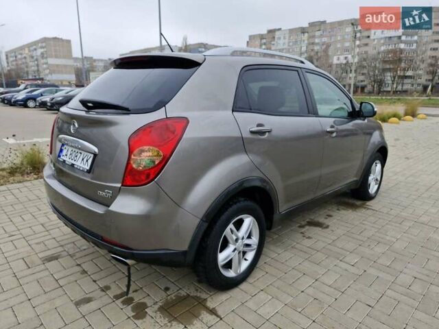 Коричневий Cанг Йонг Korando, об'ємом двигуна 2 л та пробігом 99 тис. км за 8900 $, фото 2 на Automoto.ua