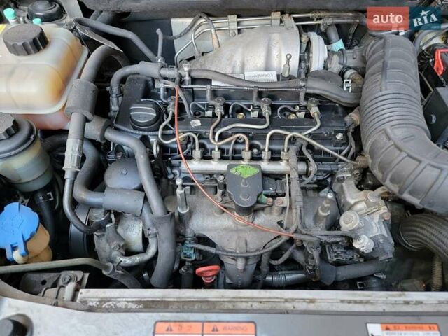 Коричневий Cанг Йонг Korando, об'ємом двигуна 2 л та пробігом 80 тис. км за 9300 $, фото 13 на Automoto.ua
