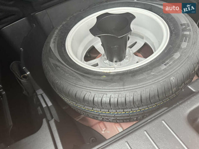 Червоний Cанг Йонг Korando, об'ємом двигуна 2 л та пробігом 107 тис. км за 9300 $, фото 8 на Automoto.ua