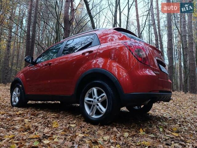 Cанг Йонг Korando 2012 у Житомирі на Automoto.ua Червоний Cанг Йонг Korando, об'ємом двигуна 2 л та пробігом 227 тис. км за 8000 $, фото 41 на Automoto.ua