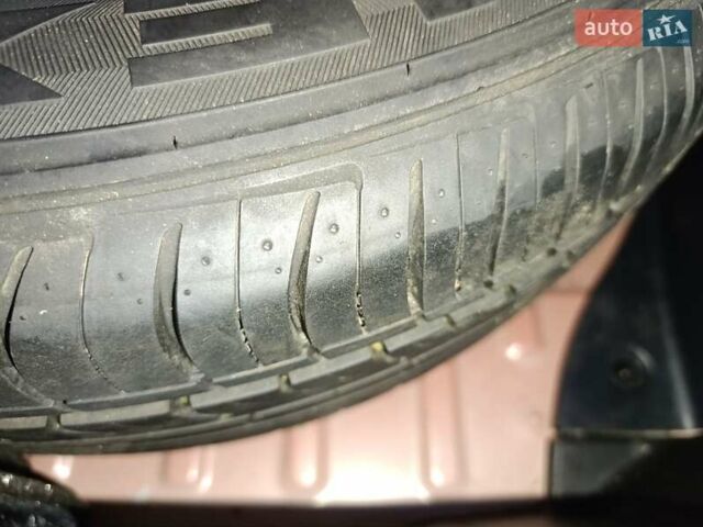 Cанг Йонг Korando 2012 у Житомирі на Automoto.ua Червоний Cанг Йонг Korando, об'ємом двигуна 2 л та пробігом 227 тис. км за 8000 $, фото 21 на Automoto.ua