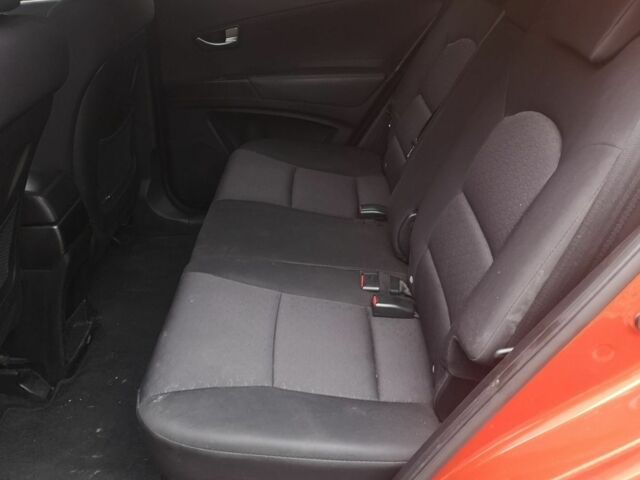 Красный Cанг Йонг Корандо, объемом двигателя 2 л и пробегом 70 тыс. км за 8200 $, фото 8 на Automoto.ua