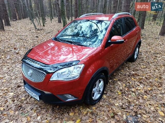 Cанг Йонг Korando 2012 у Житомирі на Automoto.ua Червоний Cанг Йонг Korando, об'ємом двигуна 2 л та пробігом 227 тис. км за 8000 $, фото 36 на Automoto.ua
