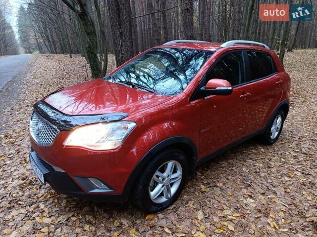 Cанг Йонг Korando 2012 у Житомирі на Automoto.ua Червоний Cанг Йонг Korando, об'ємом двигуна 2 л та пробігом 227 тис. км за 8000 $, фото 6 на Automoto.ua