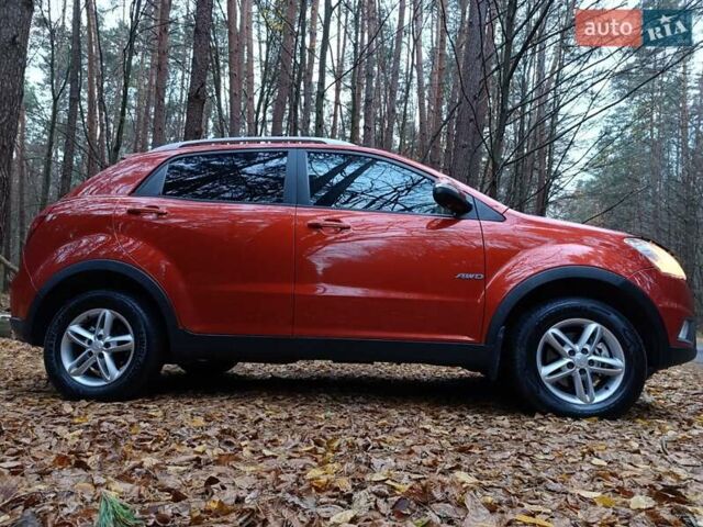 Cанг Йонг Korando 2012 у Житомирі на Automoto.ua Червоний Cанг Йонг Korando, об'ємом двигуна 2 л та пробігом 227 тис. км за 8000 $, фото 19 на Automoto.ua