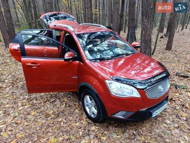 Cанг Йонг Korando 2012 у Житомирі на Automoto.ua Червоний Cанг Йонг Korando, об'ємом двигуна 2 л та пробігом 227 тис. км за 8000 $, фото 31 на Automoto.ua