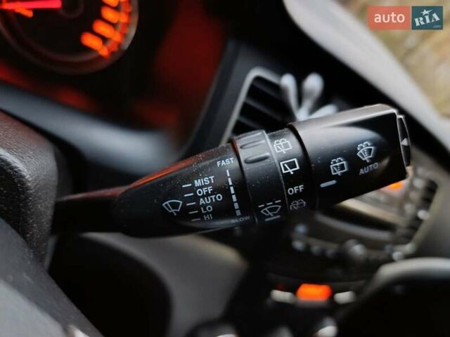 Cанг Йонг Korando 2012 у Житомирі на Automoto.ua Червоний Cанг Йонг Korando, об'ємом двигуна 2 л та пробігом 227 тис. км за 8000 $, фото 5 на Automoto.ua