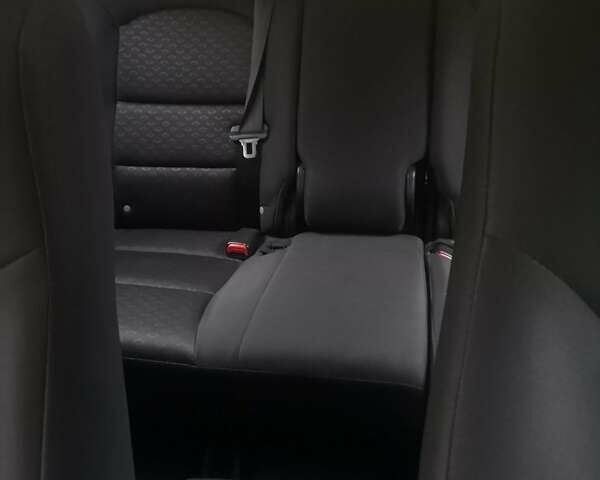 Красный Cанг Йонг Корандо, объемом двигателя 2 л и пробегом 70 тыс. км за 8200 $, фото 8 на Automoto.ua