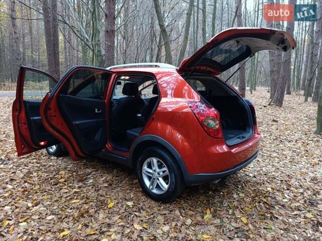 Cанг Йонг Korando 2012 у Житомирі на Automoto.ua Червоний Cанг Йонг Korando, об'ємом двигуна 2 л та пробігом 227 тис. км за 8000 $, фото 25 на Automoto.ua