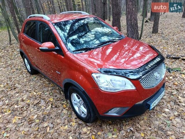 Cанг Йонг Korando 2012 у Житомирі на Automoto.ua Червоний Cанг Йонг Korando, об'ємом двигуна 2 л та пробігом 227 тис. км за 8000 $, фото 59 на Automoto.ua