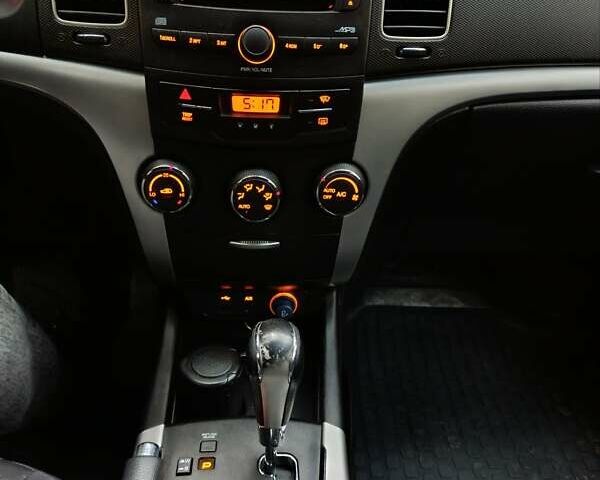 Cанг Йонг Korando 2012 у Житомирі на Automoto.ua Червоний Cанг Йонг Korando, об'ємом двигуна 2 л та пробігом 227 тис. км за 8000 $, фото 7 на Automoto.ua