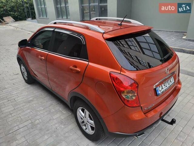 Червоний Cанг Йонг Korando, об'ємом двигуна 2 л та пробігом 190 тис. км за 8500 $, фото 18 на Automoto.ua