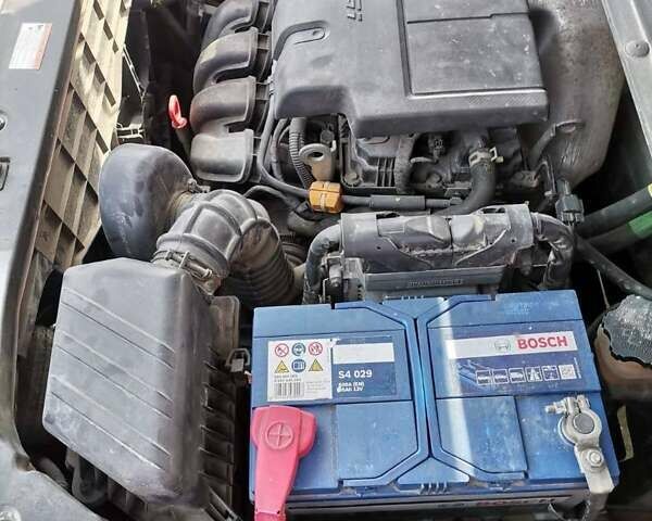 Червоний Cанг Йонг Korando, об'ємом двигуна 2 л та пробігом 100 тис. км за 10000 $, фото 12 на Automoto.ua