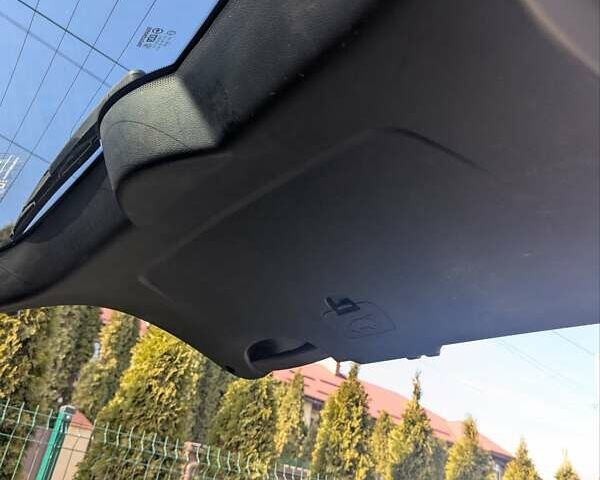 Красный Cанг Йонг Корандо, объемом двигателя 2 л и пробегом 170 тыс. км за 7950 $, фото 37 на Automoto.ua