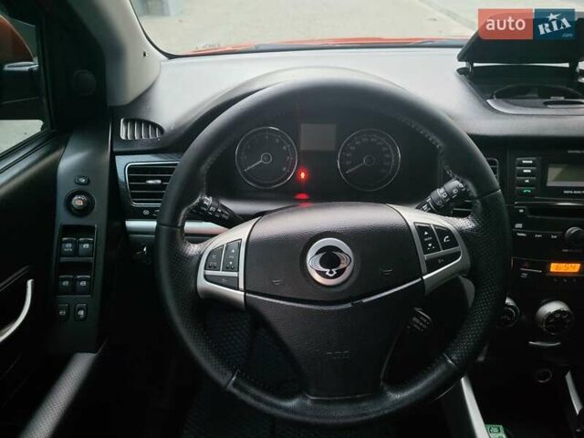 Червоний Cанг Йонг Korando, об'ємом двигуна 2 л та пробігом 190 тис. км за 8500 $, фото 24 на Automoto.ua