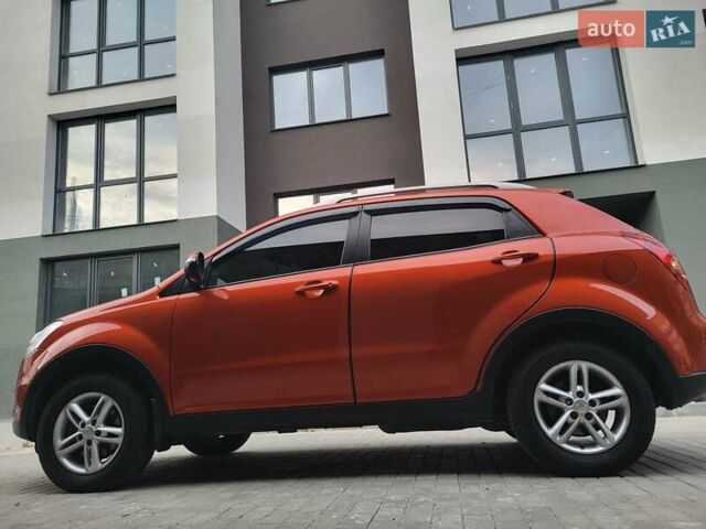 Червоний Cанг Йонг Korando, об'ємом двигуна 2 л та пробігом 190 тис. км за 8500 $, фото 30 на Automoto.ua