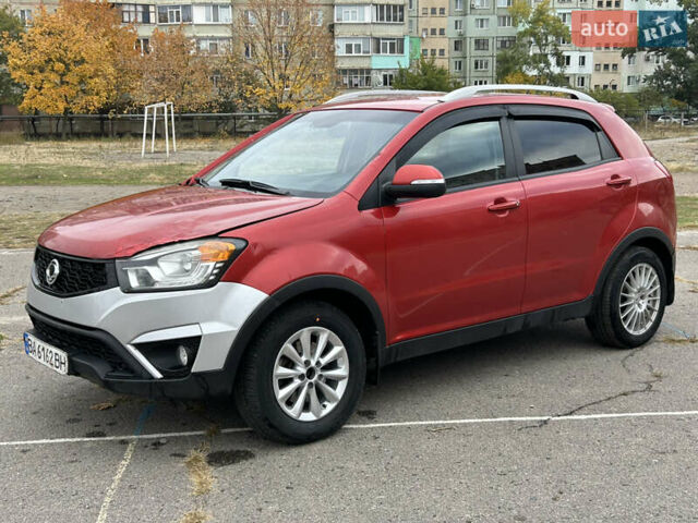 Червоний Cанг Йонг Korando, об'ємом двигуна 2 л та пробігом 134 тис. км за 6600 $, фото 5 на Automoto.ua