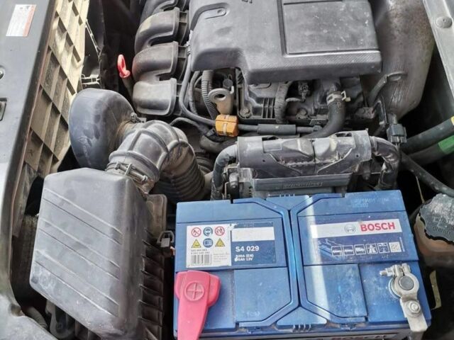 Червоний Cанг Йонг Korando, об'ємом двигуна 2 л та пробігом 100 тис. км за 10000 $, фото 12 на Automoto.ua