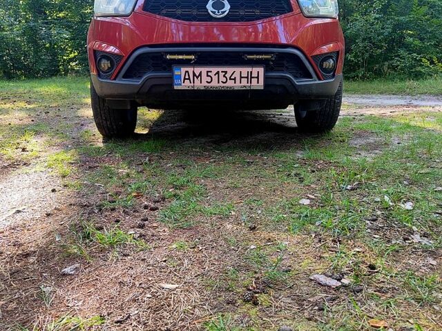 Червоний Cанг Йонг Korando, об'ємом двигуна 2 л та пробігом 206 тис. км за 9000 $, фото 11 на Automoto.ua