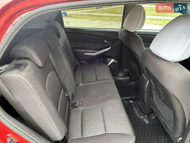 Червоний Cанг Йонг Korando, об'ємом двигуна 2 л та пробігом 134 тис. км за 6600 $, фото 8 на Automoto.ua