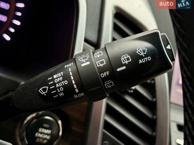 Красный Cанг Йонг Корандо, объемом двигателя 2 л и пробегом 215 тыс. км за 11800 $, фото 23 на Automoto.ua