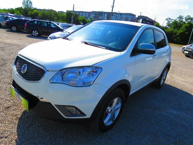 Cанг Йонг Korando, об'ємом двигуна 0 л та пробігом 145 тис. км за 10600 $, фото 3 на Automoto.ua