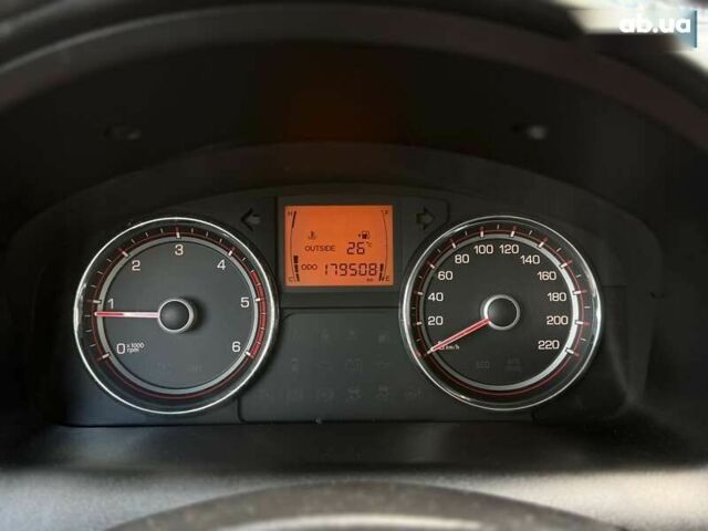 Cанг Йонг Korando, об'ємом двигуна 2 л та пробігом 179 тис. км за 8700 $, фото 16 на Automoto.ua