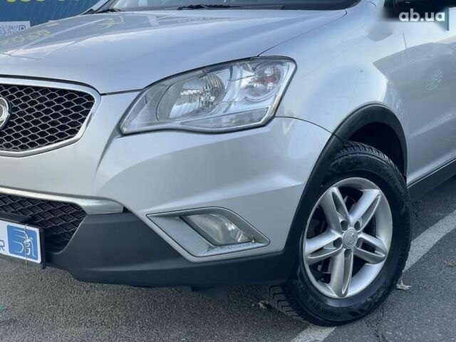 Cанг Йонг Korando, об'ємом двигуна 2 л та пробігом 235 тис. км за 7990 $, фото 7 на Automoto.ua