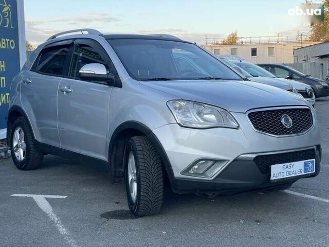 Cанг Йонг Korando, об'ємом двигуна 2 л та пробігом 235 тис. км за 7990 $, фото 2 на Automoto.ua